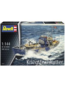 Кутията показва сглобяем модел Revell - Военен риболовен траулер, плаващ в бурно море през Втората световна война. На левия край са изобразени брендингът и детайли за продукта. Мащаб 1:144.