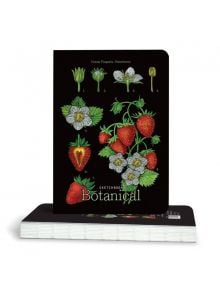 Скицникът Drasca Botanical 14,5 x 21 см, 80 листа, Strawberry е скицник с черни корици с подробни ботанически рисунки на ягодови растения и етикети "Genus Fragaria" - идеален за феновете на Drasca Botanical.
