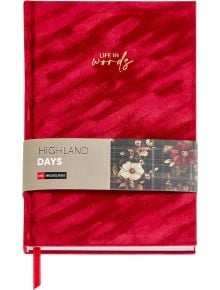 Тефтер Miquelrius Highland Days A5, червено кадифе, с "Живот в думи" в златист надпис на твърди корици, хартиена лента с флорални и тартан мотиви, бели нелинирани листа и открояваща се червена лента-разделител.