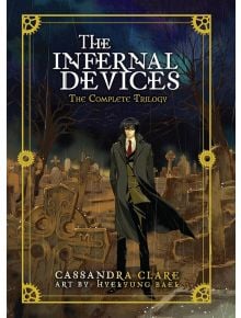 Мъж в тъмно палто стои в дъждовно гробище под бурно нощно небе. Богато украсени златни рамки обрамчват "Адски устройства": Корицата на графичния роман, чието действие се развива в света на Ловците на сенки от Касандра Клеър, с надписите по-долу.
