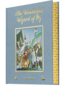The Wonderful Wizard of Oz (Arcturus Deluxe Children's Classics) е подаръчно издание с твърди корици и илюстрирана корица с Дороти и приятели - идеален колекционерски подарък за почитателите на тази любима детска класика.