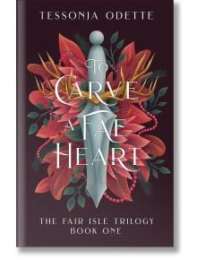 Корицата на книгата "Да издълбаеш сърцето на фае", на която е изобразен сребърен кинжал сред червено-оранжеви листа и плодове. Идеална за почитателите на романтиката с краля на фейрите и забранения брак между фейри и хора. Подзаглавие: The Fair Isle Trilo