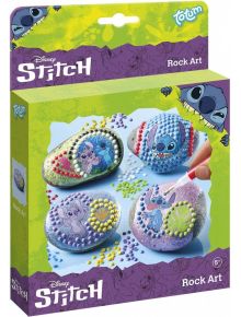 Кутия с Творчески комплект Totum Stitch - Декориране на камъни, 4 броя, с декоративни камъчета със Стич, цветни бои, стилус и изображения на Стич върху опаковката.