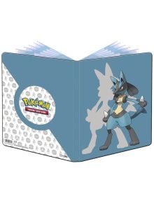 Ultra Pro Pokemon TCG: Lucario, 9 Pocket Portfolio е синя папка за съхранение на карти с изображението на Лукарио, икони на Poké Ball и логото на Pokémon. Тя се отваря, за да разкрие 9 джоба страници за защита на ценните ви карти.