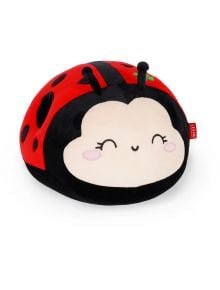 Възглавница Legami - Божа кравичка е плюшена, мека възглавница с формата на усмихната божа кравичка с червени и черни петна - идеална за гушкане или релаксация.