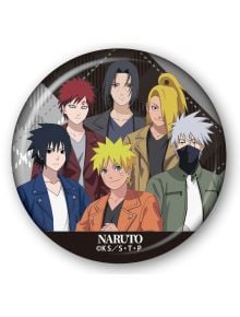 Шест мъжки героя от Naruto, включително Naruto и Sasuke, позират с модерни якета върху значка "Naruto Shippuden, асортимент" с черен етикет-идеален подарък за феновете на анимето!.